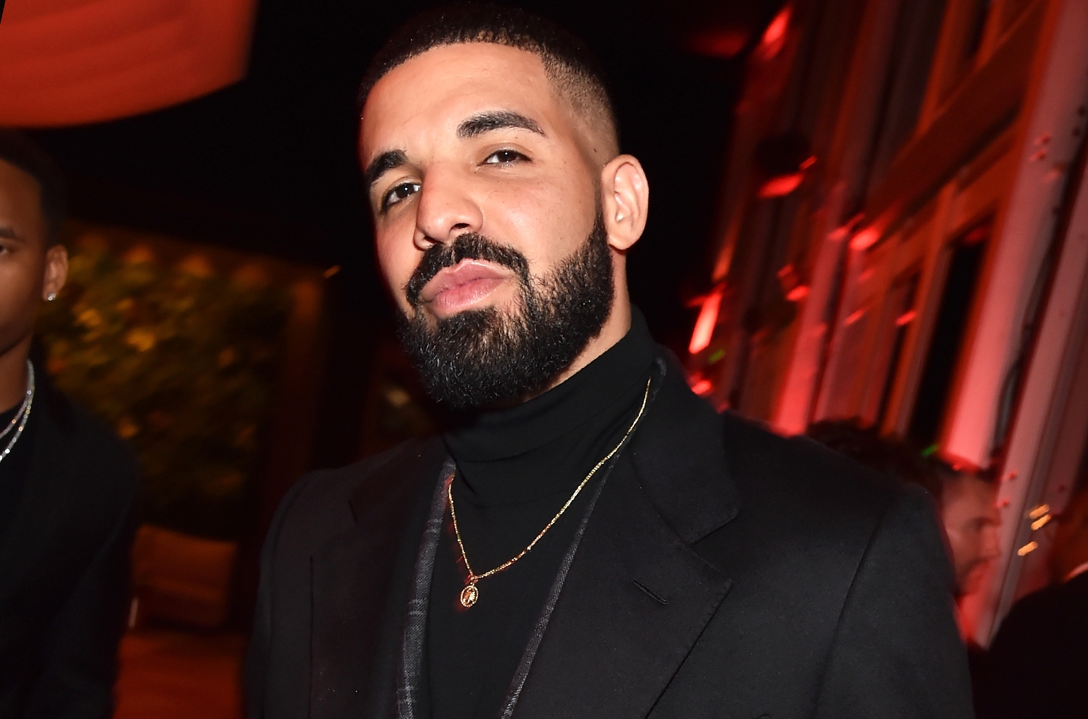 Read more about the article Drake is de meest gestreamde artiest op Spotify van het decennium